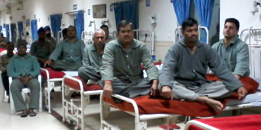 फरवरी 2017 में सेना बेस अस्पताल दिल्ली, भारत के लिए सिद्धयोग ध्यान शिविर का आयोजन किया गया।